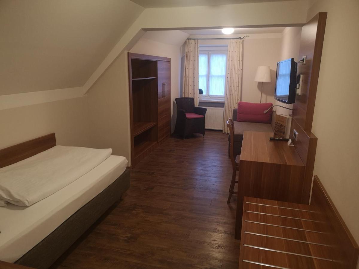 Hotel Maierbraeu Альтомюнстер Экстерьер фото