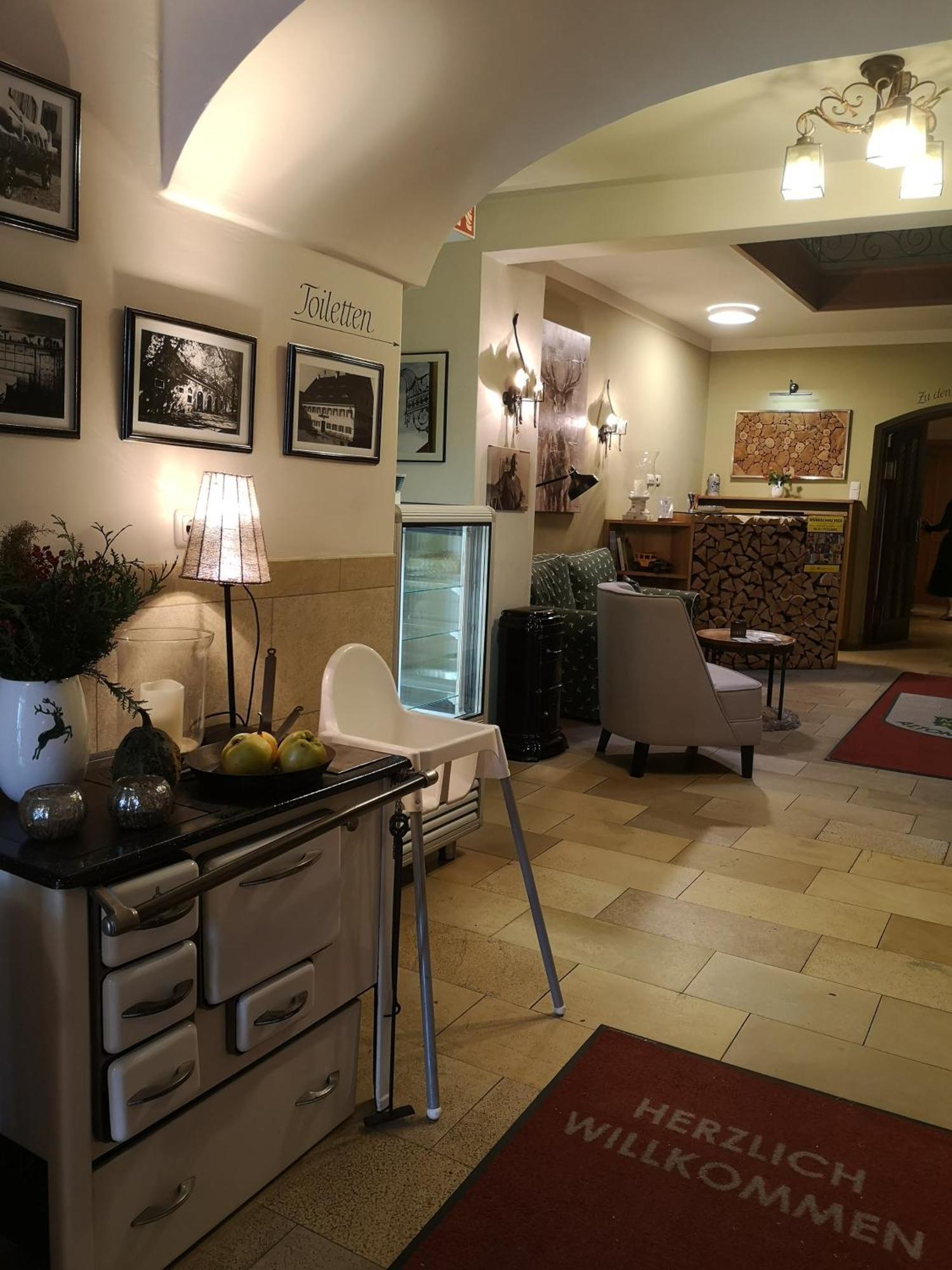 Hotel Maierbraeu Альтомюнстер Экстерьер фото