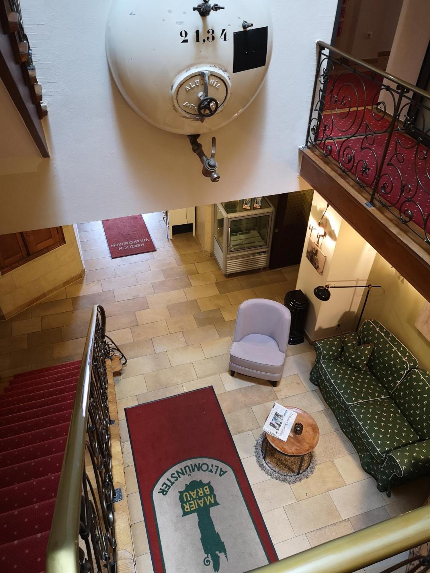 Hotel Maierbraeu Альтомюнстер Экстерьер фото